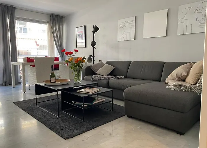 Very Central Apartment With Terrace